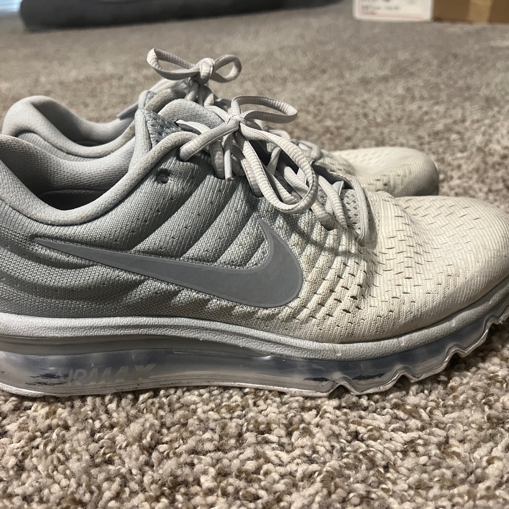 Nike Air Max, men’s 7.5, good condition
